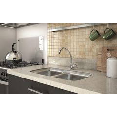 Torneira-Celite-de-Mesa-para-Cozinha-Bica-Alta-Movel-com-Arejador-Articulado-Linha-Up